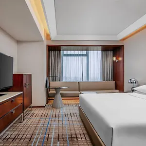 Hotel Renaissance Zhongshan Park *****
