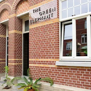 Hostal The Elephant & 