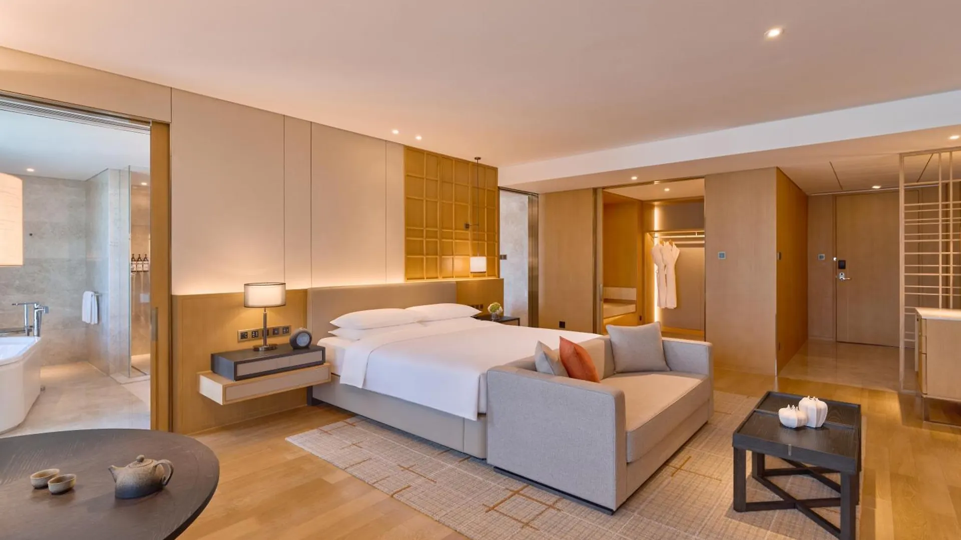 Hyatt Regency Shenzhen Airport Hotel